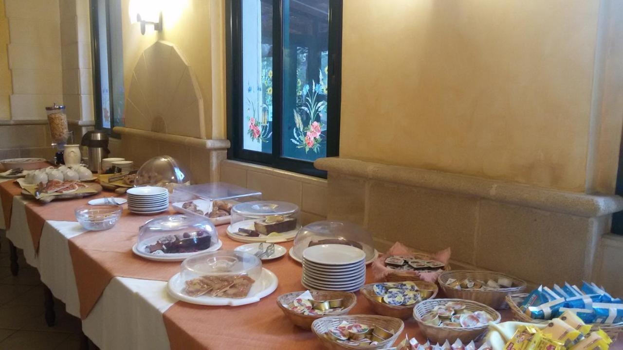 Hotel Salus Salice Terme Buitenkant foto