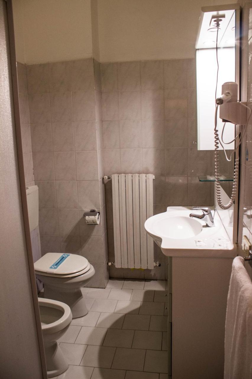 Hotel Salus Salice Terme Buitenkant foto