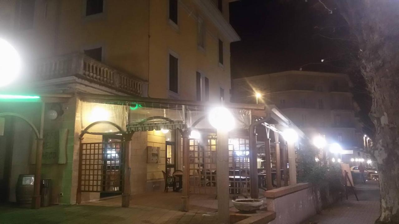 Hotel Salus Salice Terme Buitenkant foto