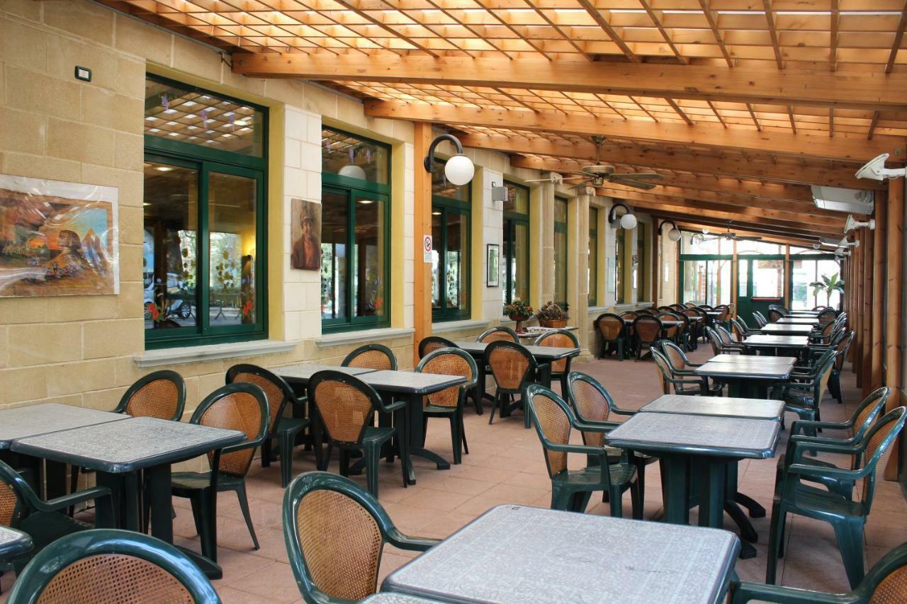 Hotel Salus Salice Terme Buitenkant foto